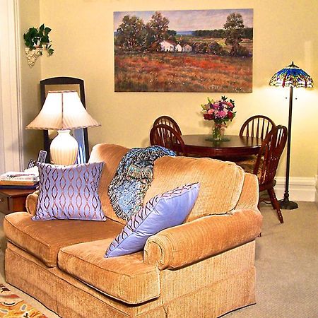 Lyndon House Bed & Breakfast Лексингтон Екстер'єр фото